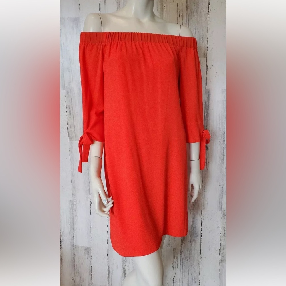 Vince Camuto Orange off shoulder dress 12